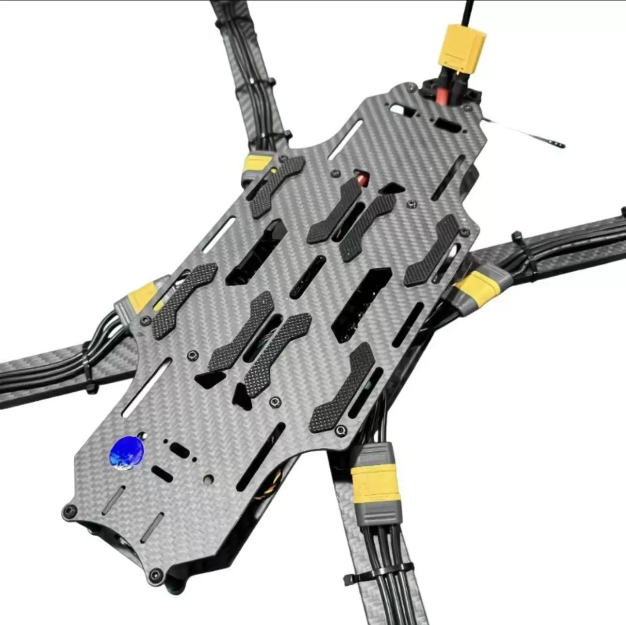 15-inch FPV Drone with AI Guidance and Fiber Optic Transmission